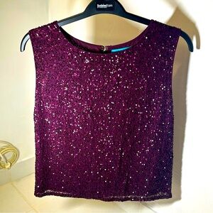 Alice + Olivia Silk Dark Grape Purple Sequin Top.      Sz XS